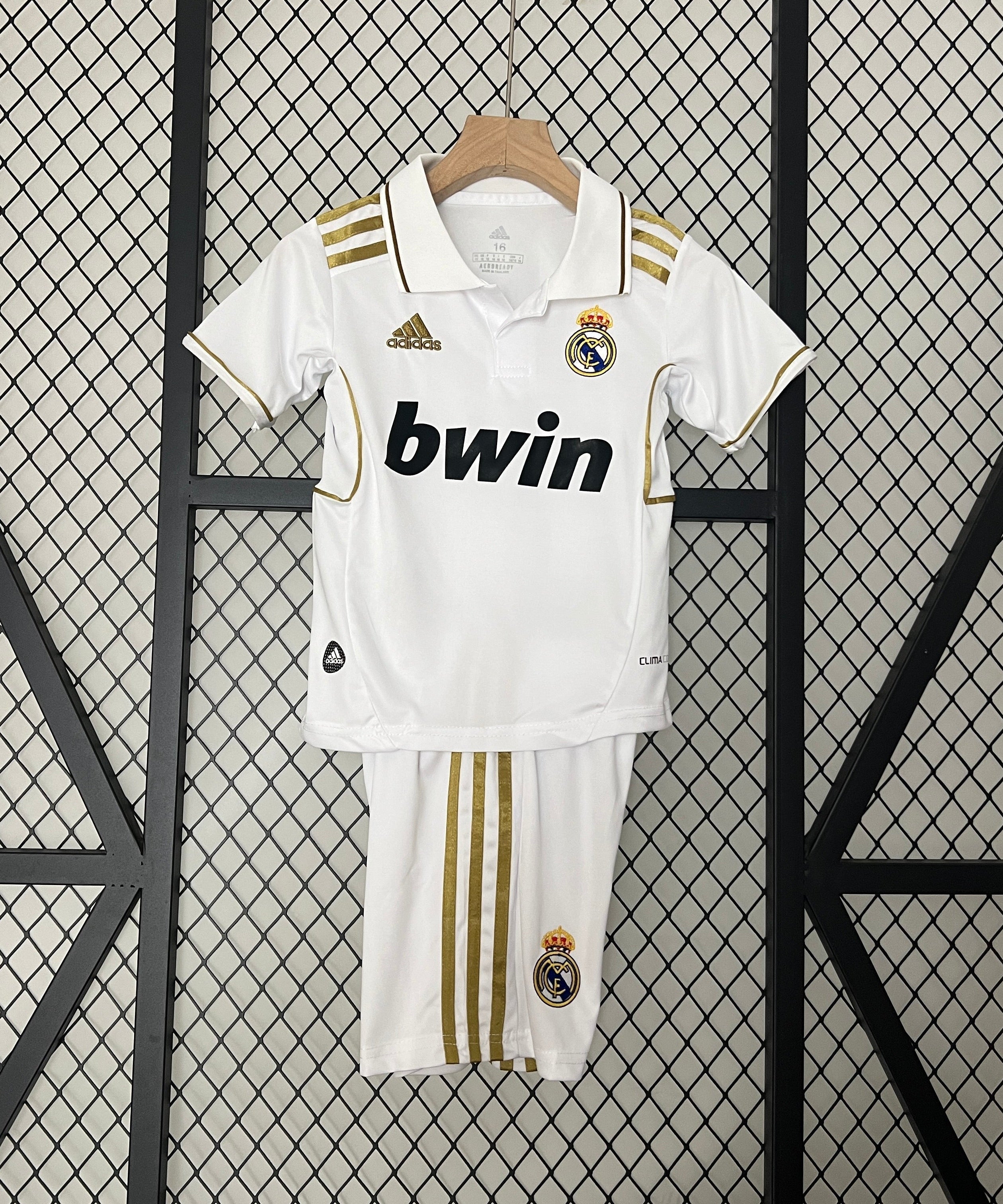 Real Madrid 11/12 Home Jersey Kids