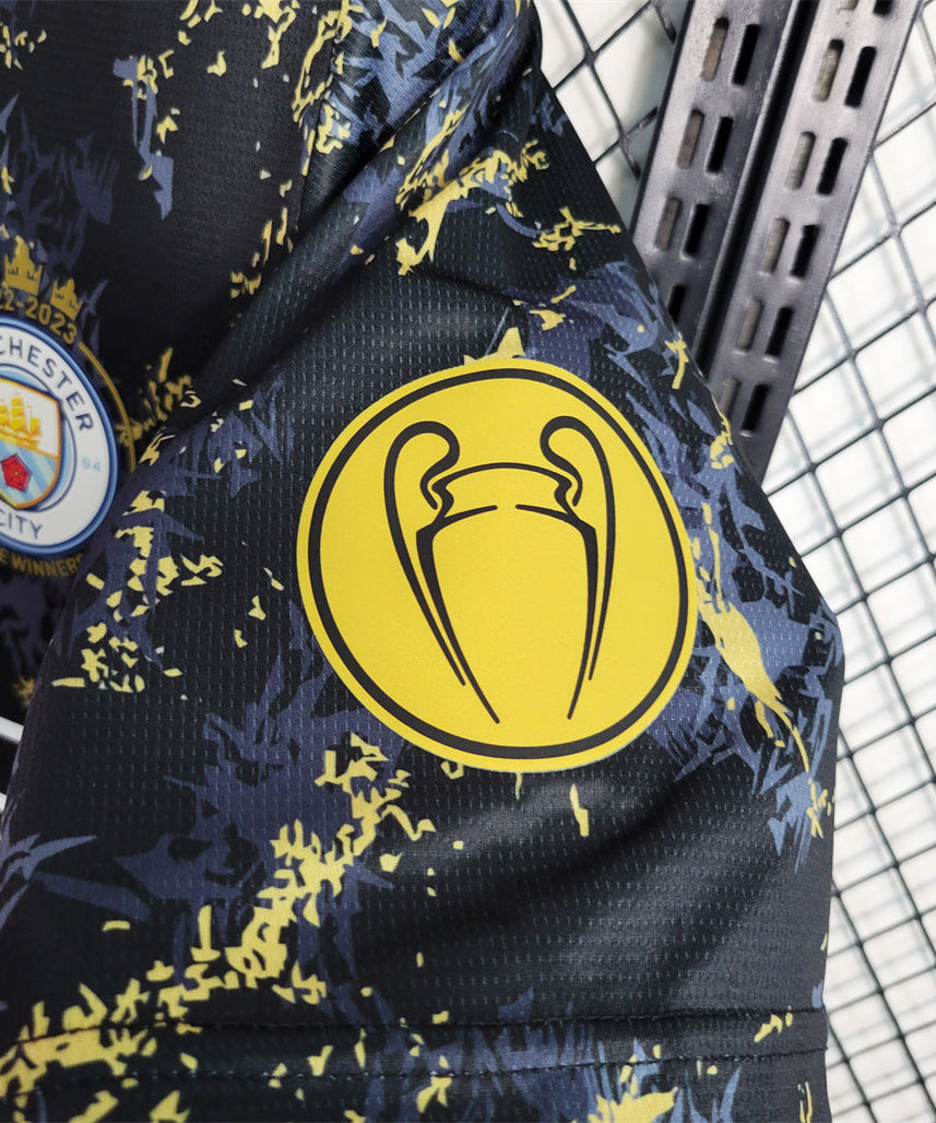 Manchester City "Black and Gold" Special kit