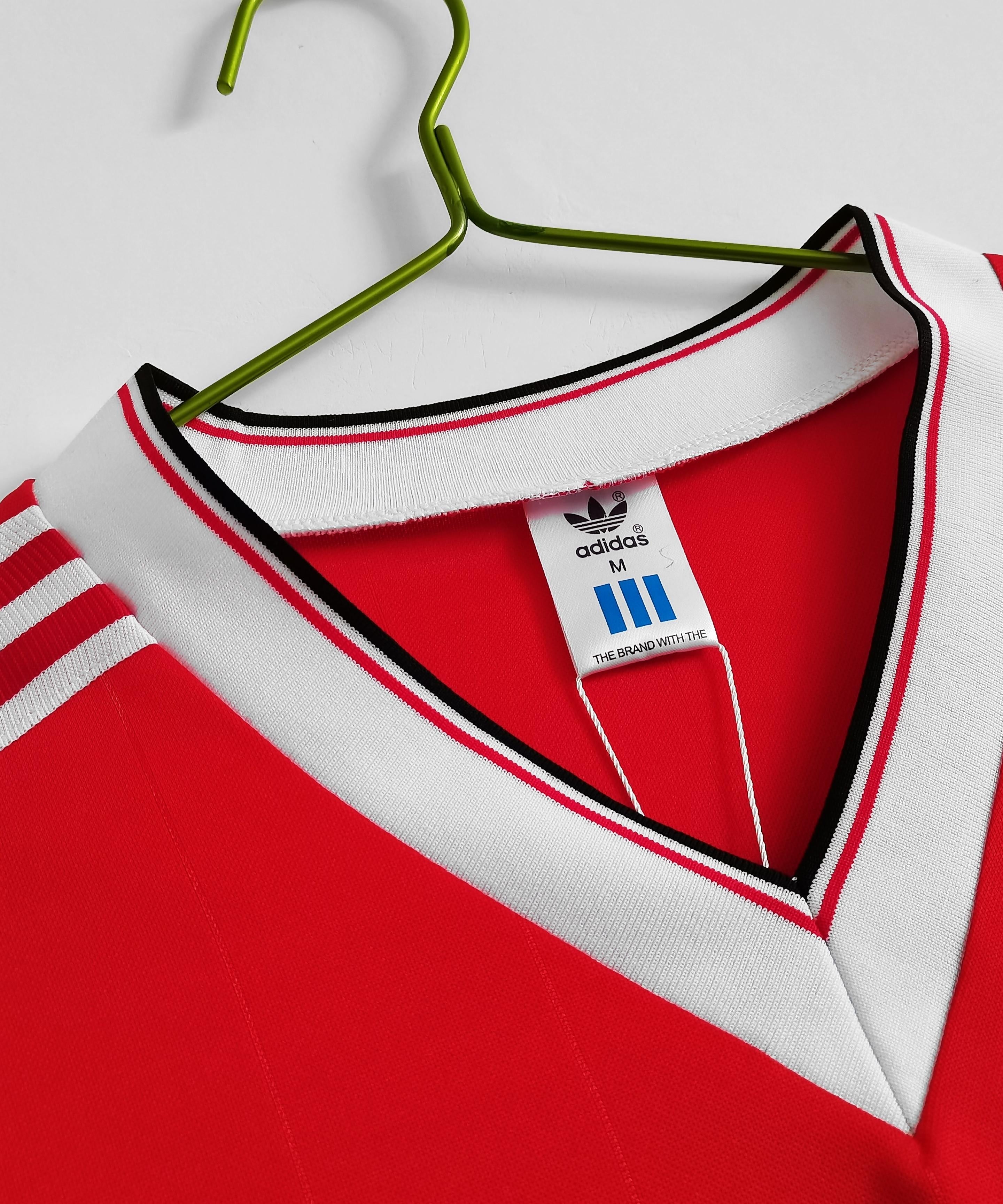 Manchester United 1986-1987 Long Sleeve Home Kit