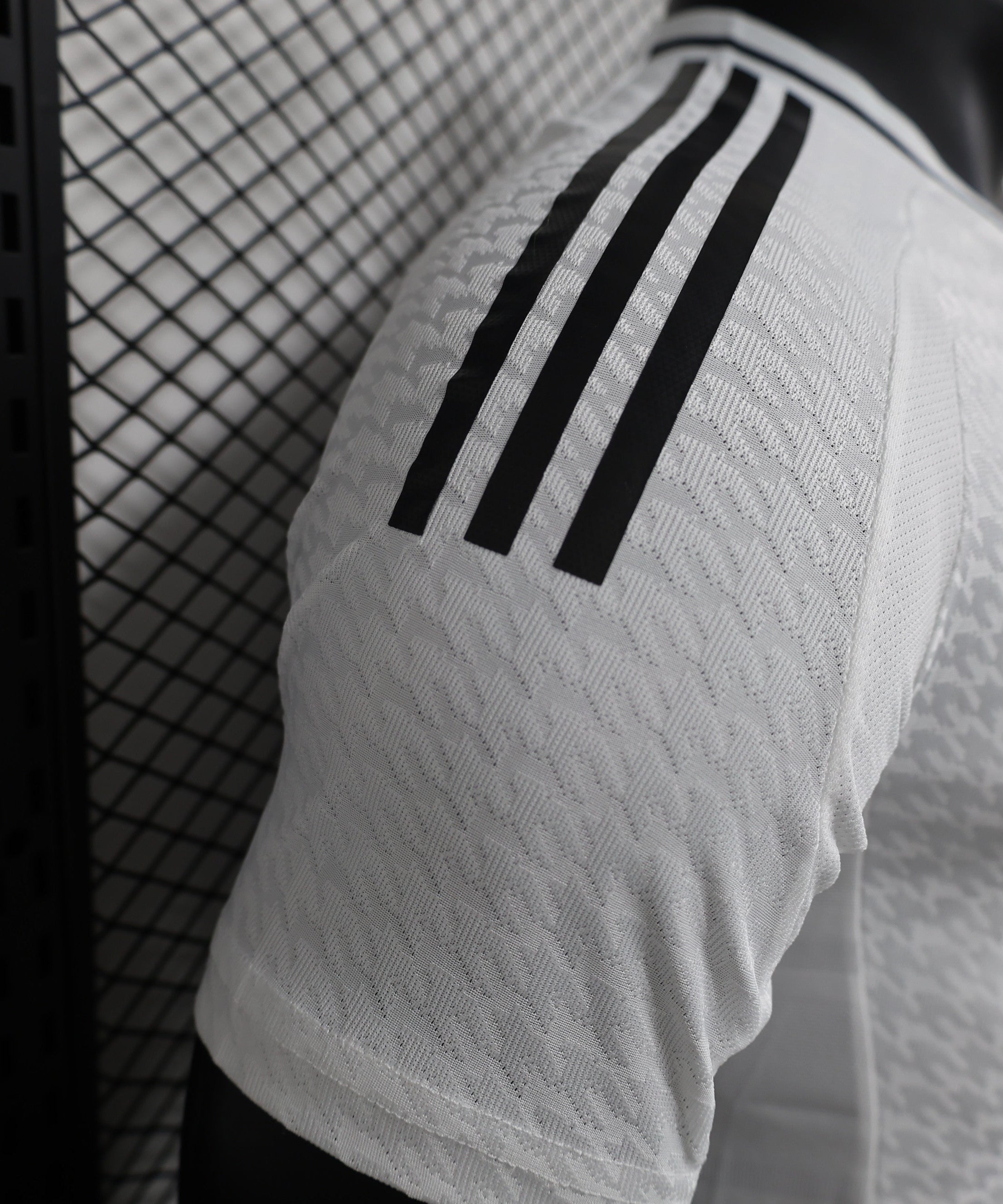 Real Madrid 24-25 home kit