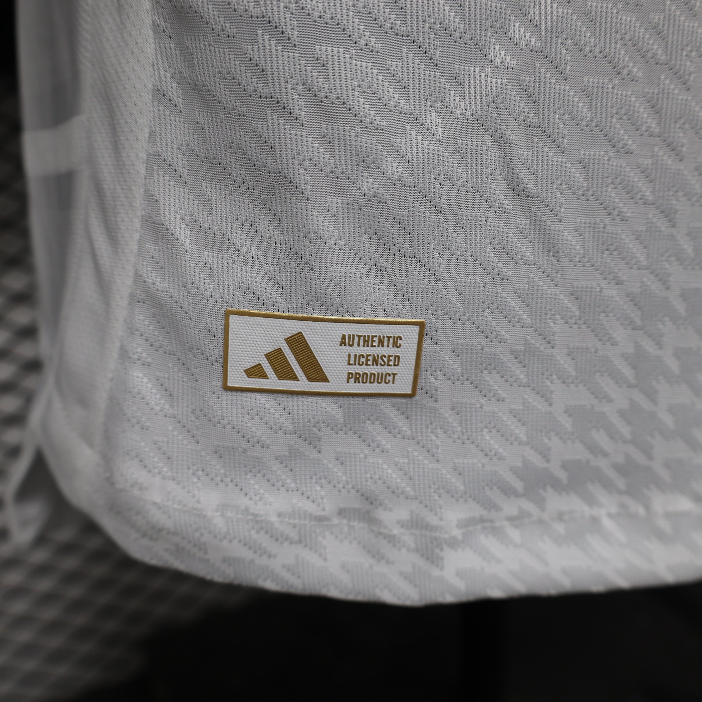 Real Madrid 24-25 home kit