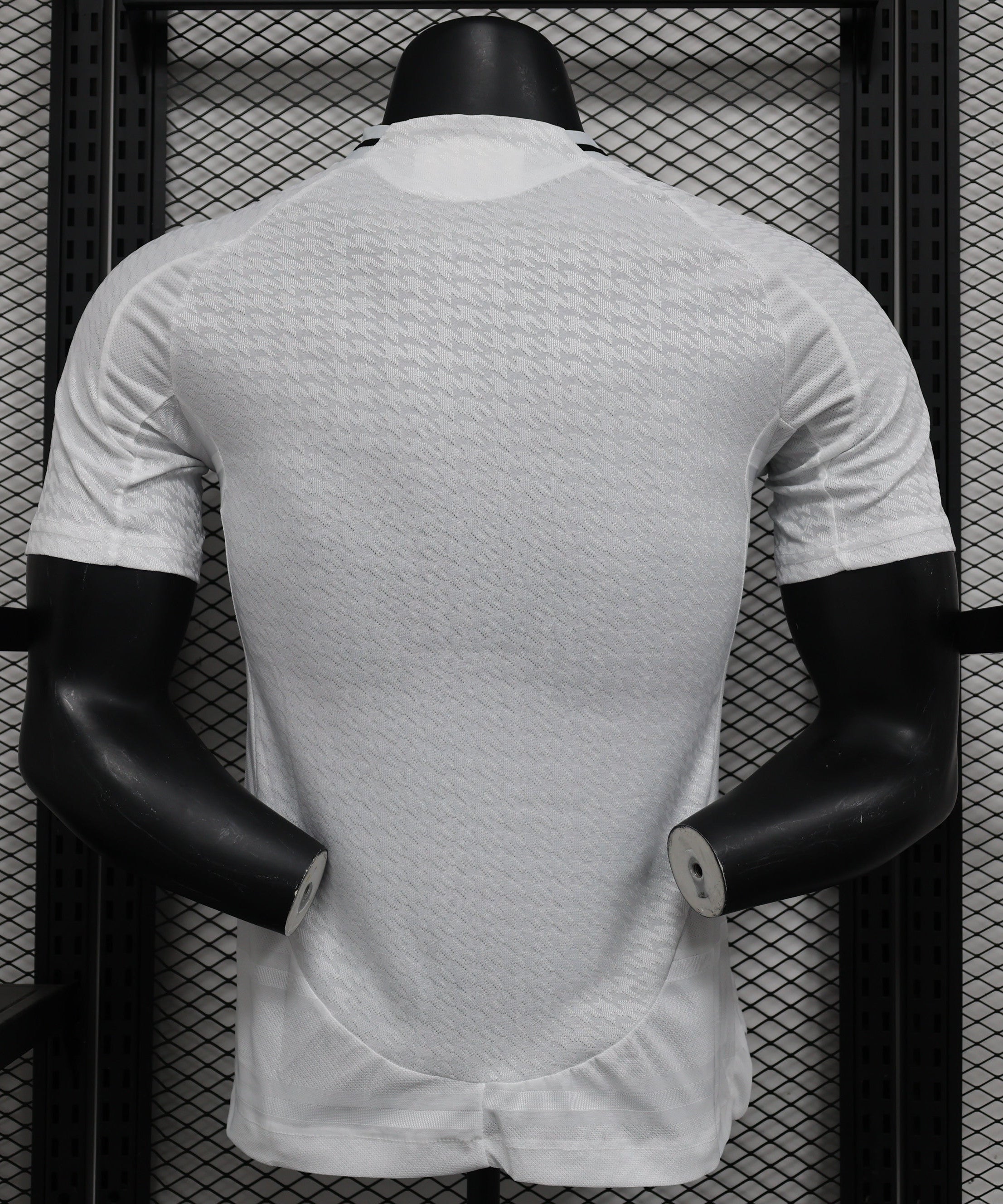 Real Madrid 24-25 home kit