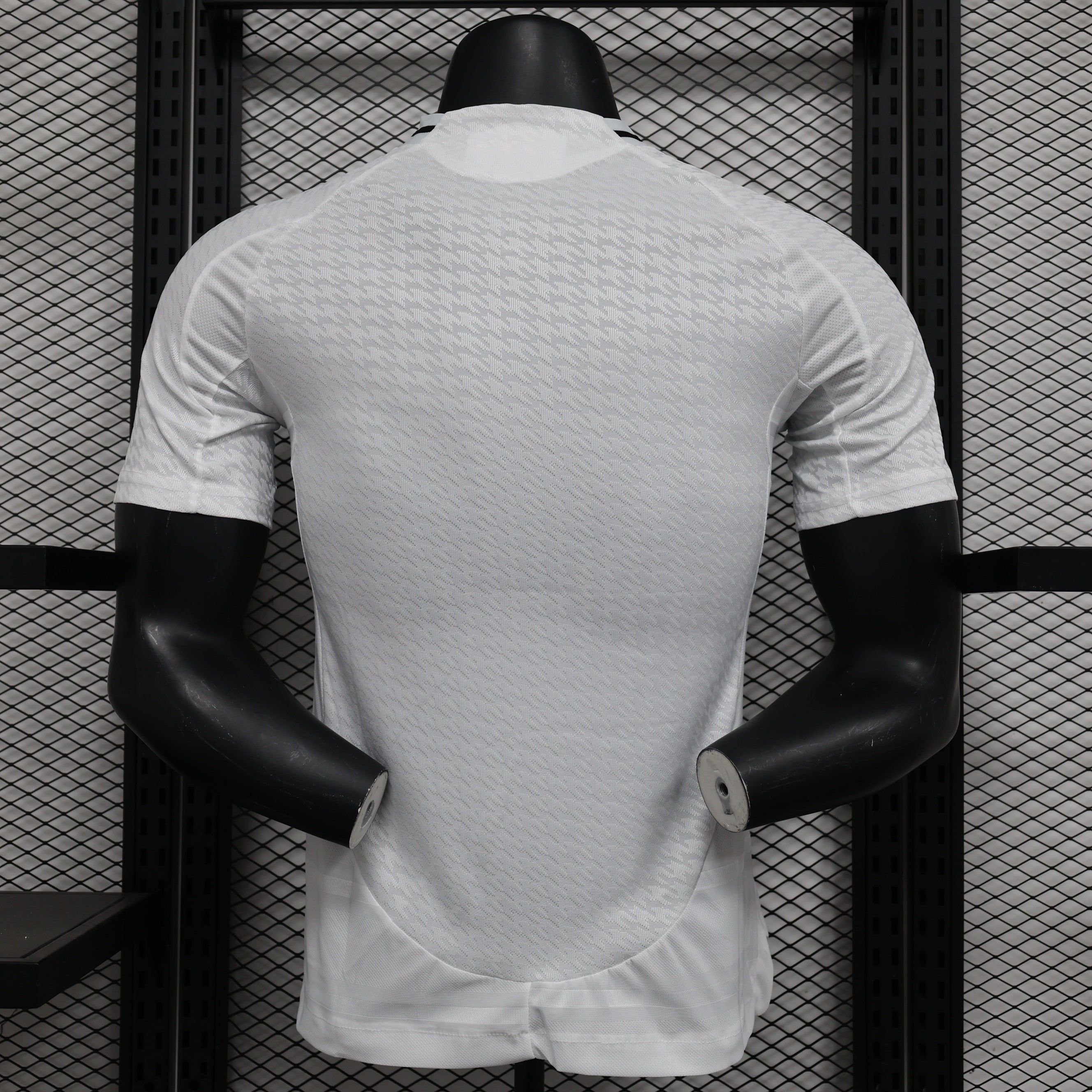 Real Madrid 24-25 home kit