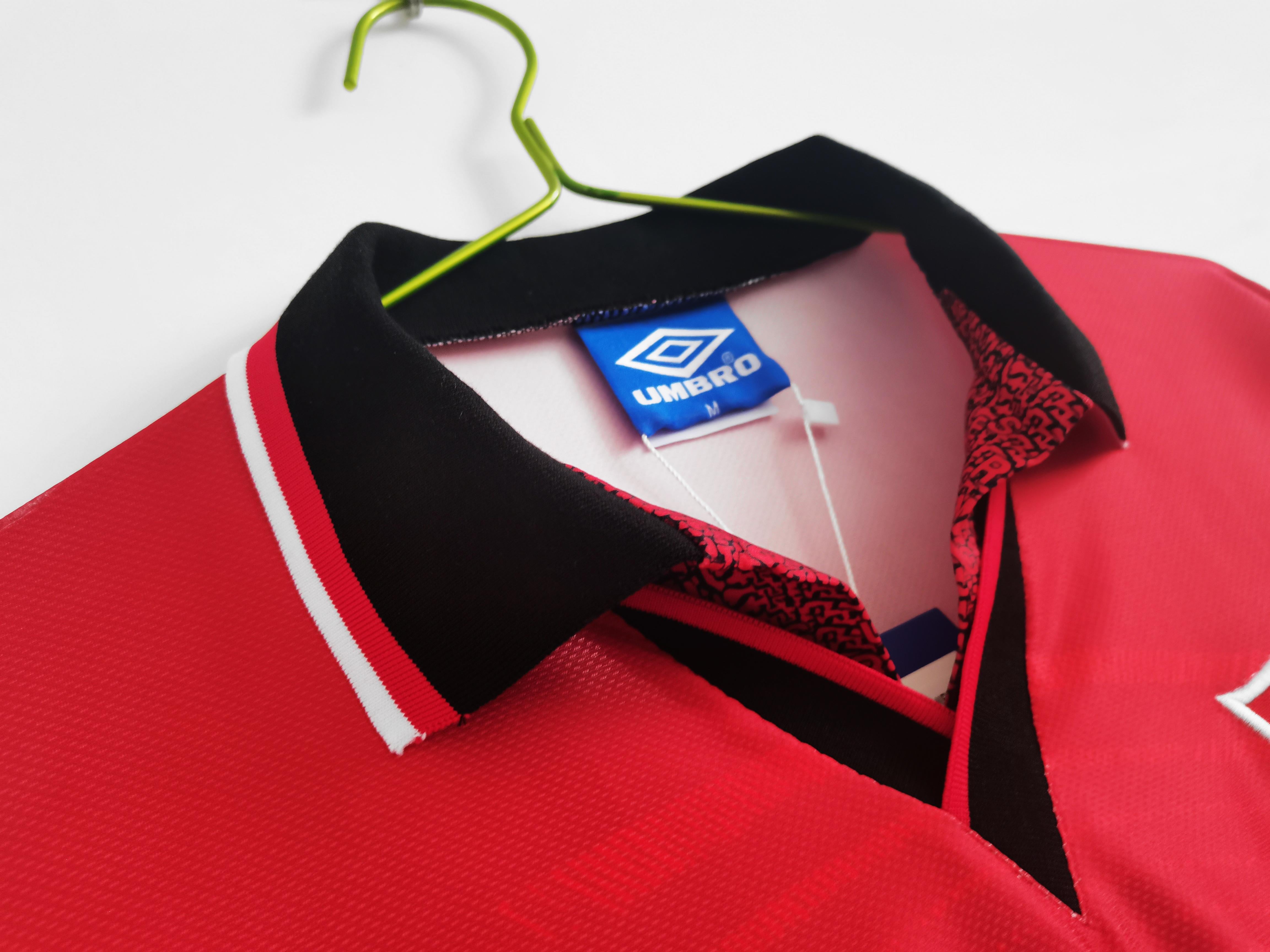 Manchester United 1994-1996 Home Kit