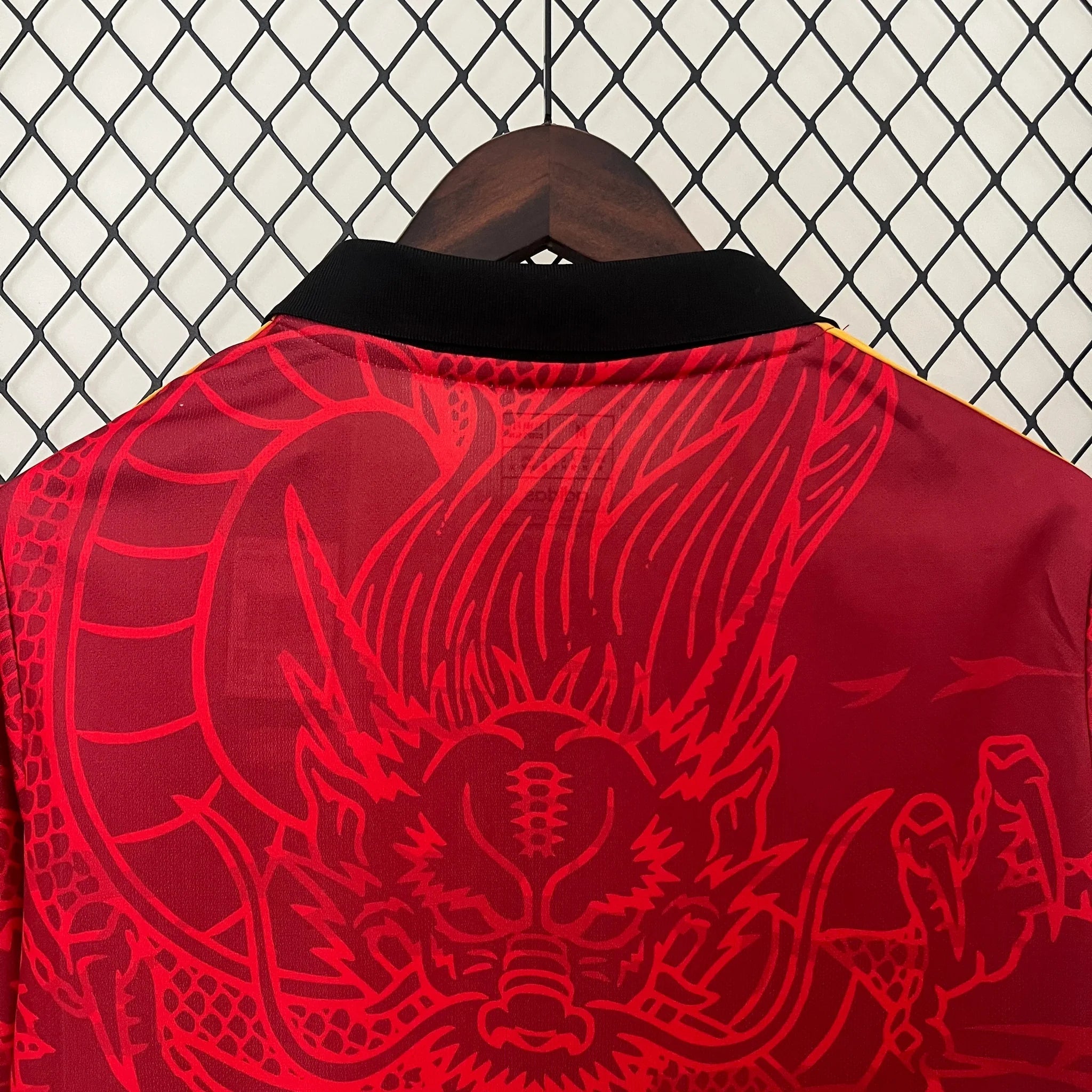 Real Madrid Dragon Jersey: Dragón De Fuego | Malgane