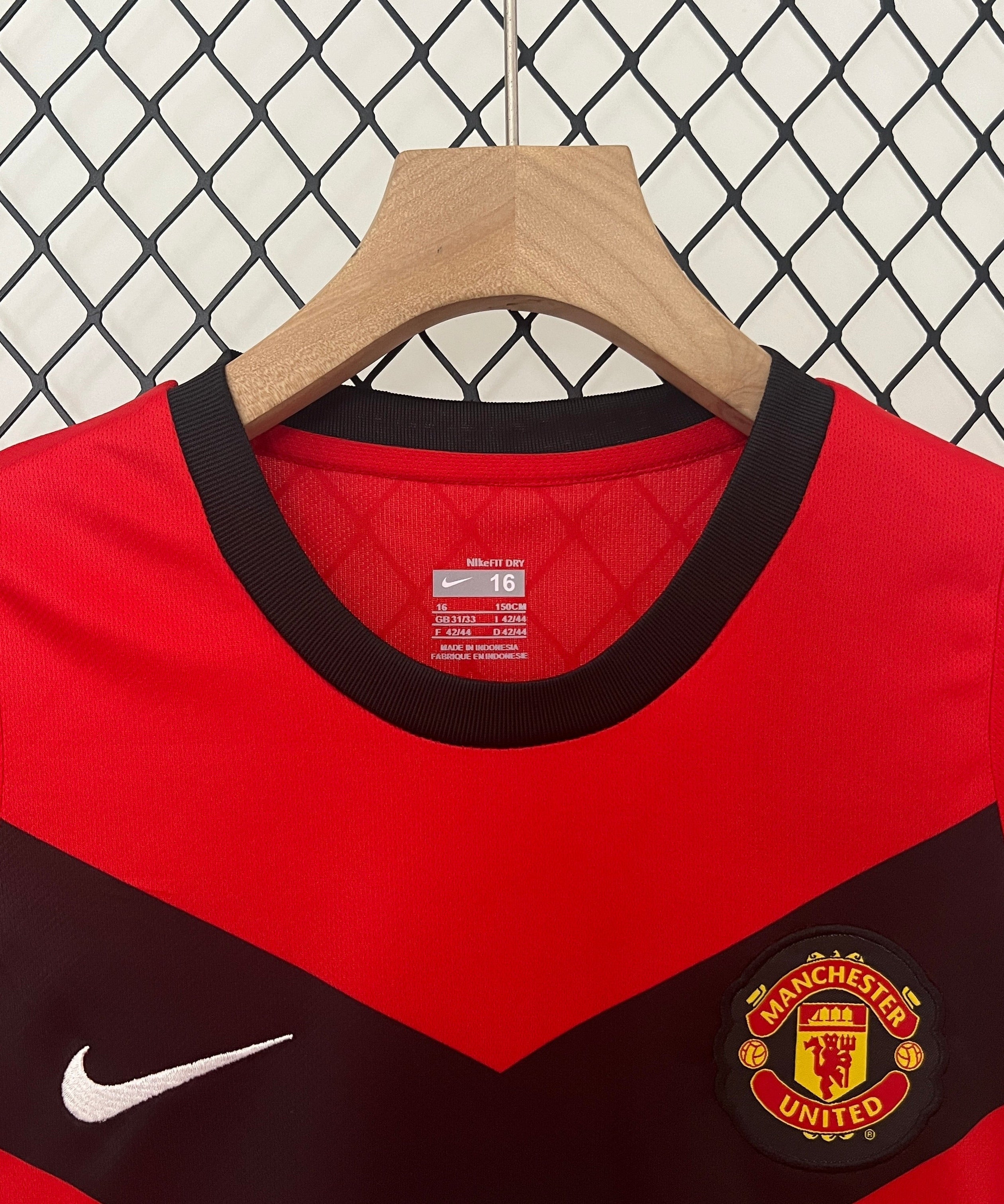 Manchester United Retro 09/10 Home Jersey Kids