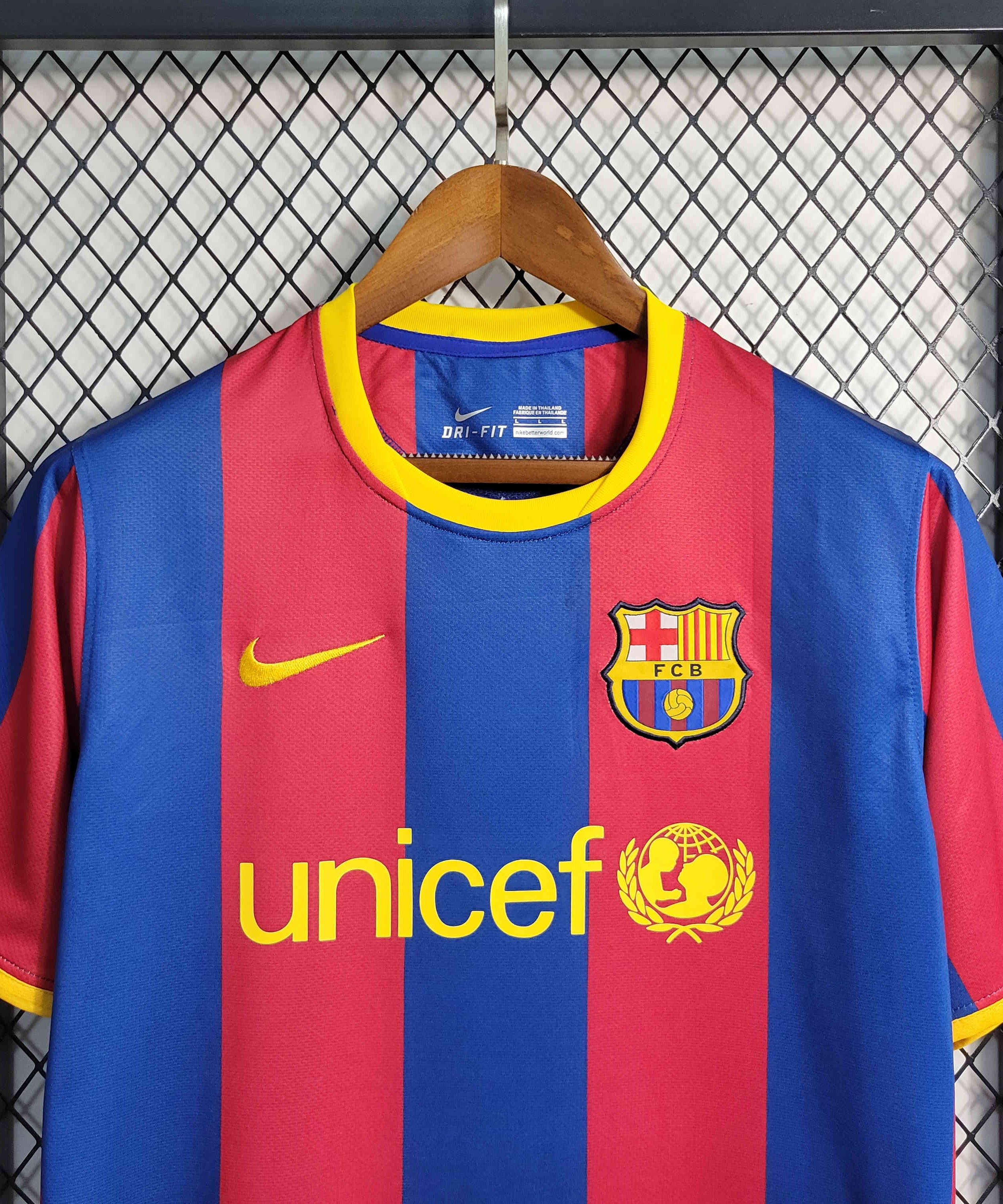 Retro Barcelona 10-11 Home Retro