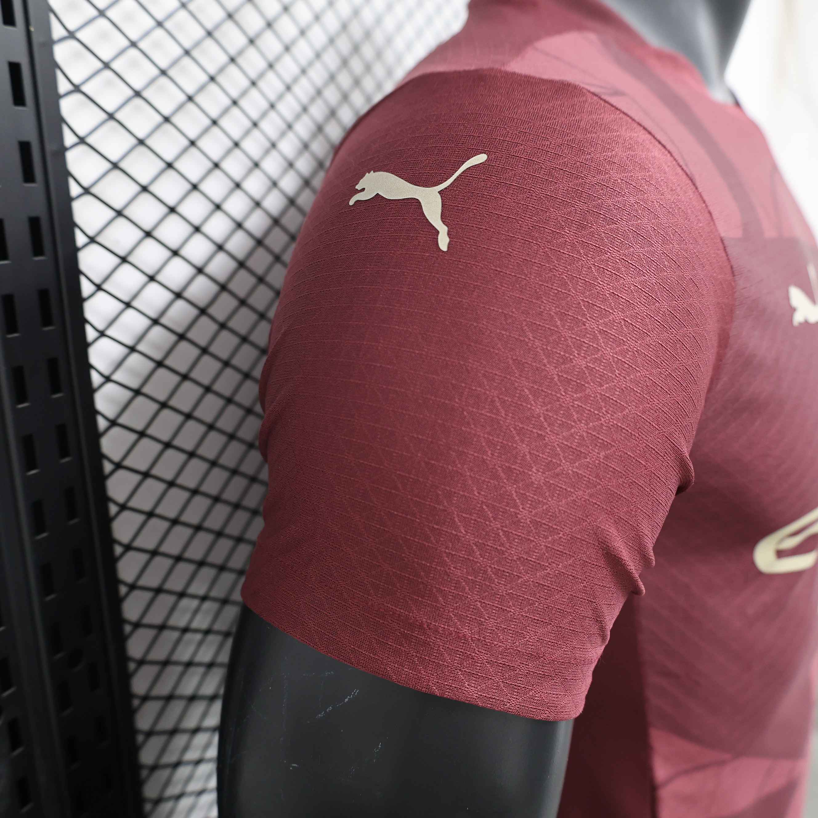 Manchester City " Groun wall" Special Kit