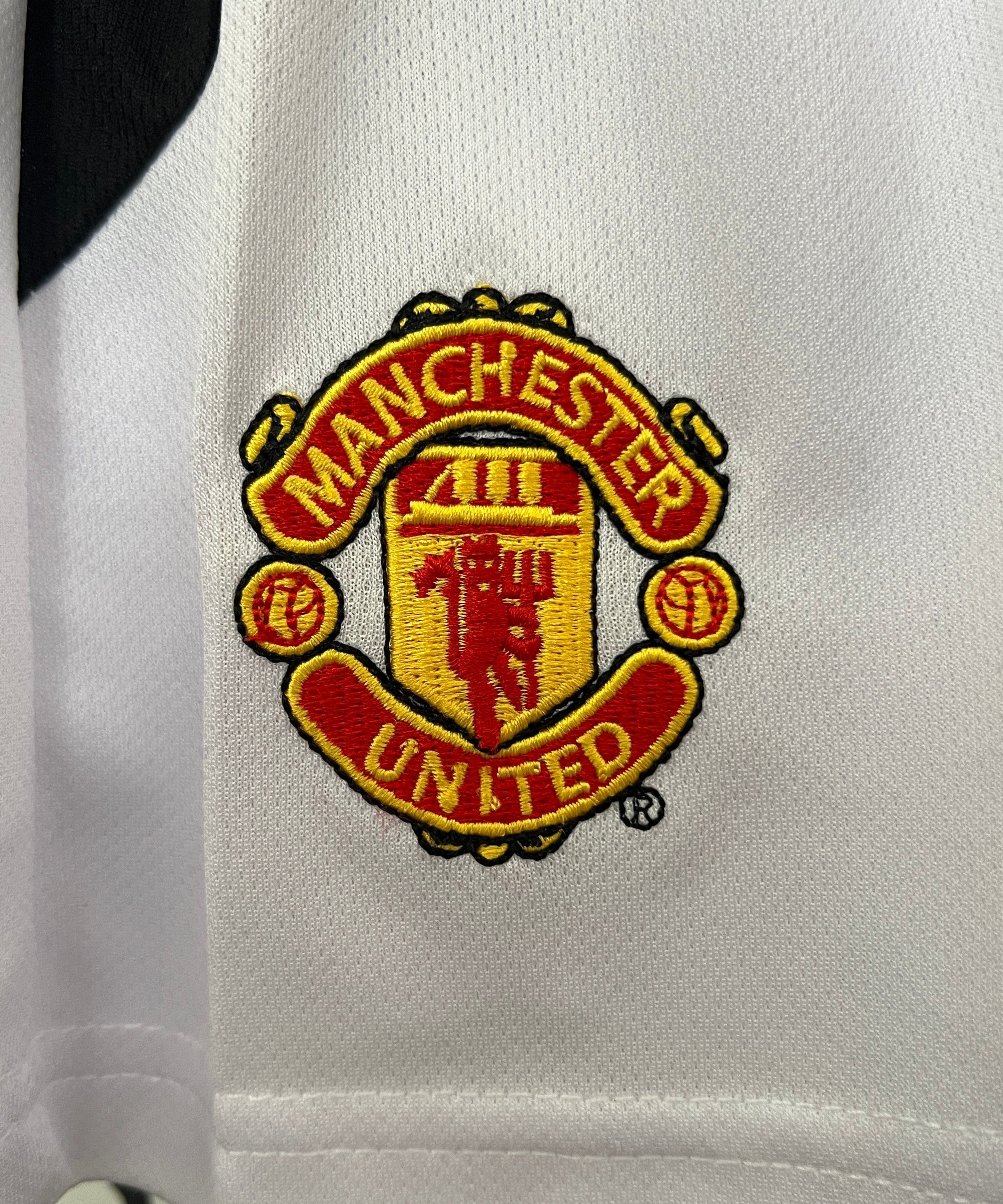 Manchester United Retro 02/04 Kids Home Jersey