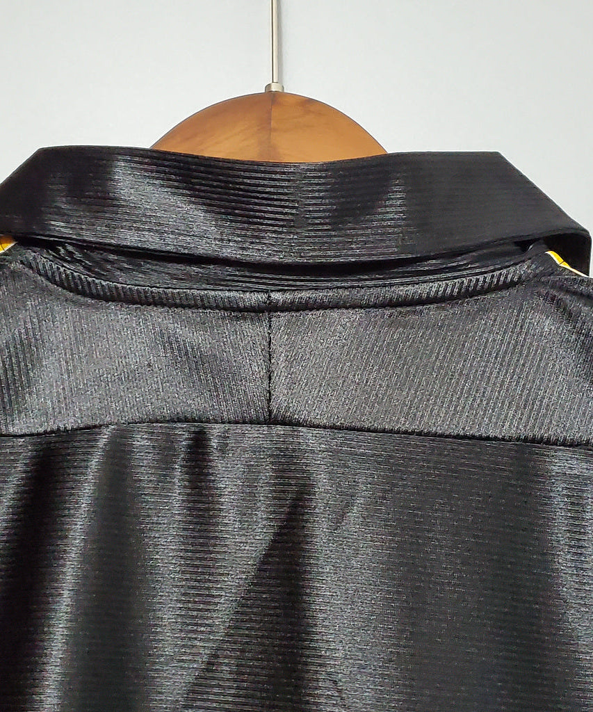 Real Madrid 98-99  Black Retro