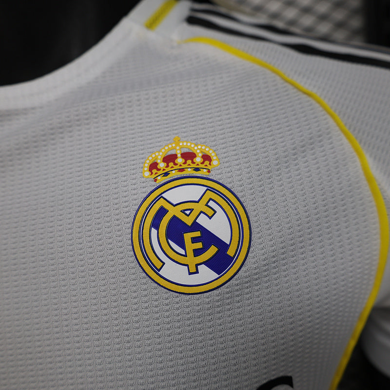 Real Madrid 25-26 home kit