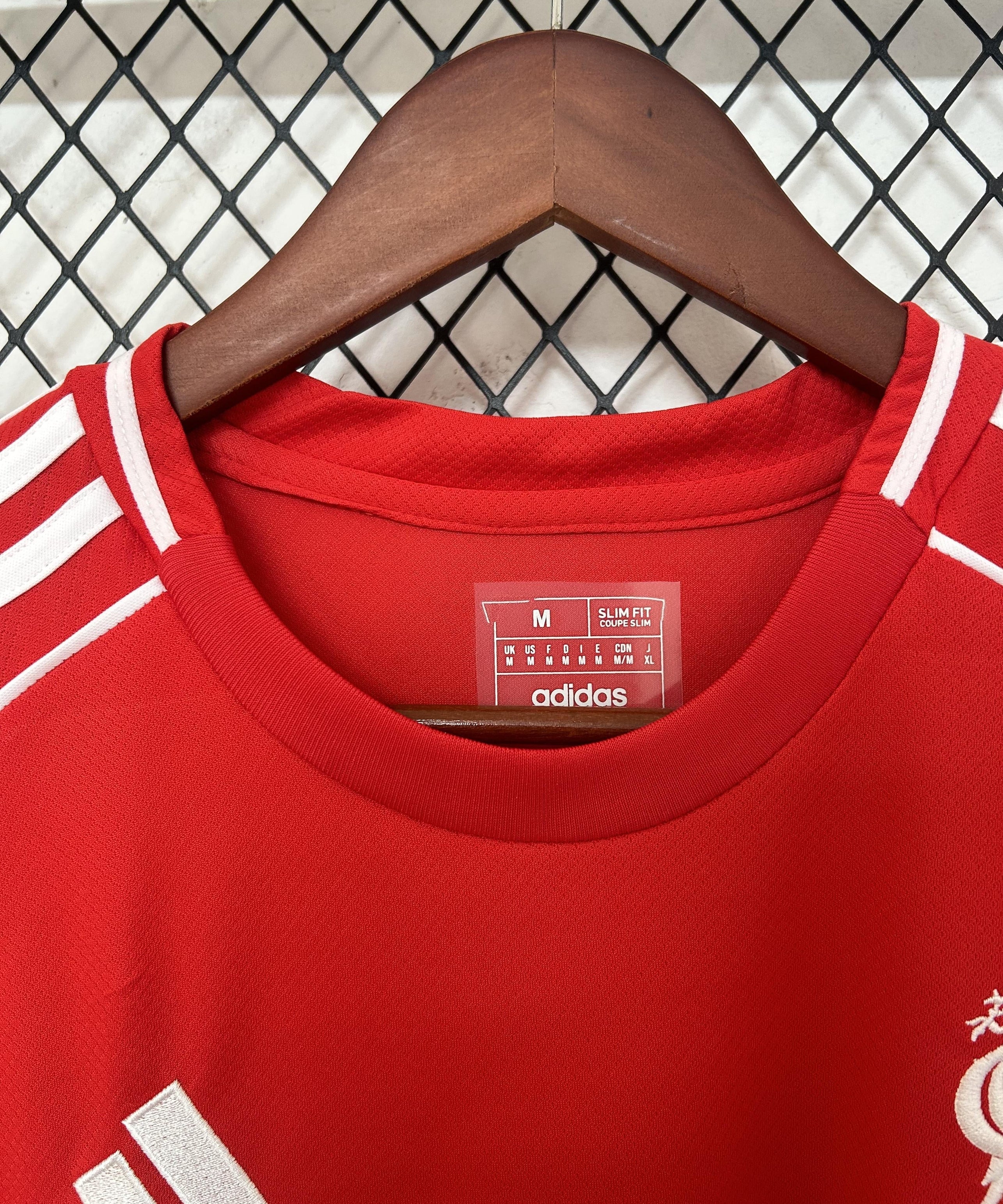 Liverpool  2025-2026 Home Kit