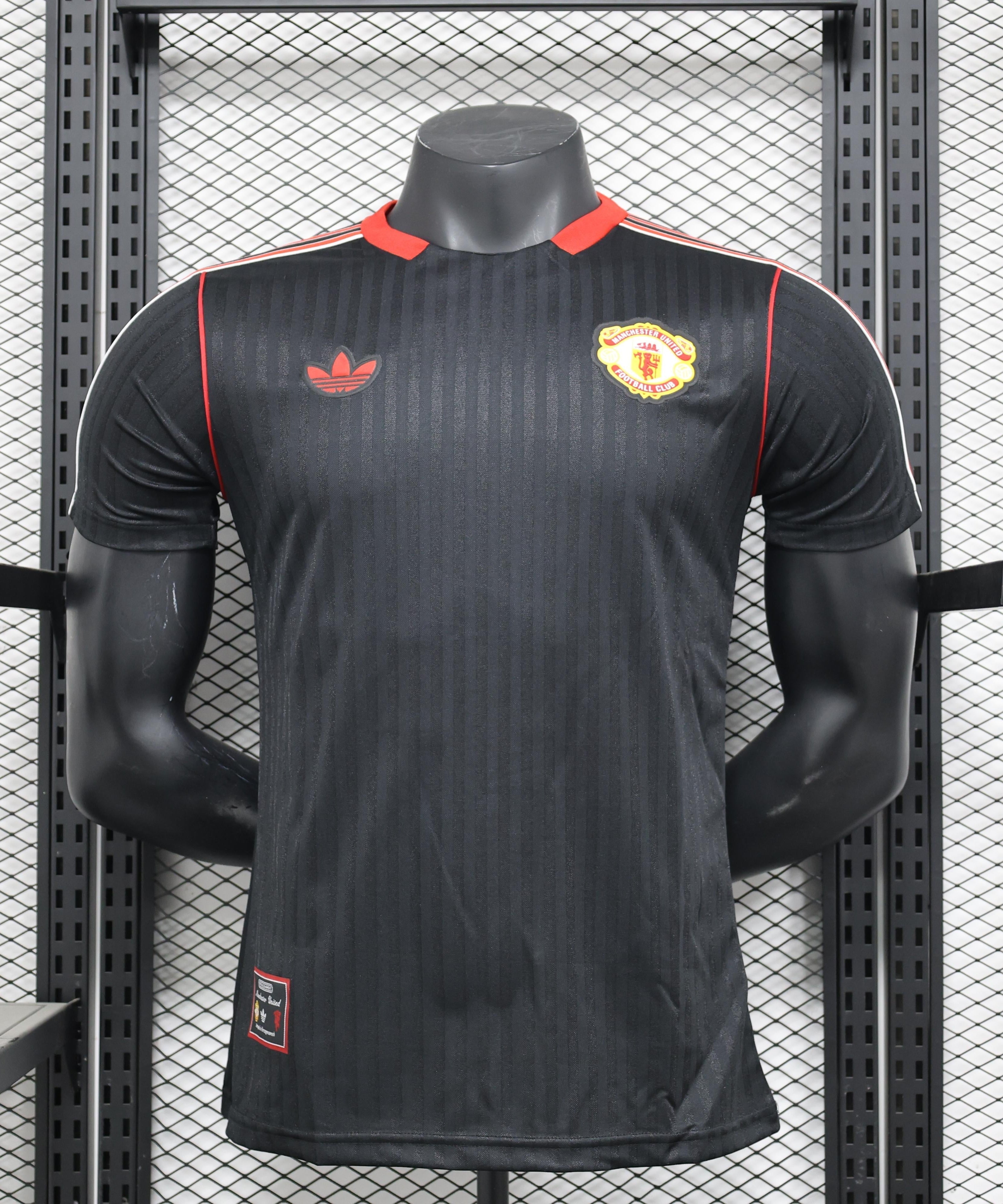 Manchester United 2025-2026 Away Kit