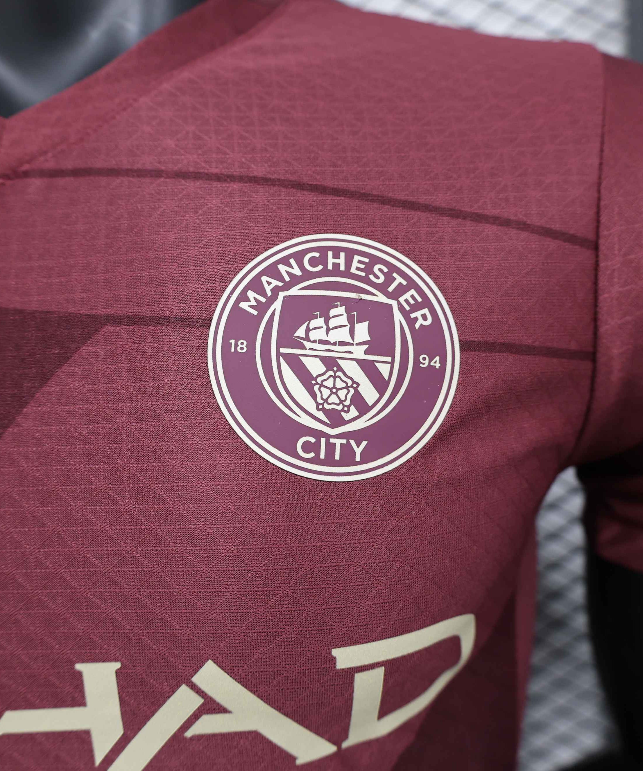 Manchester City " Groun wall" Special Kit