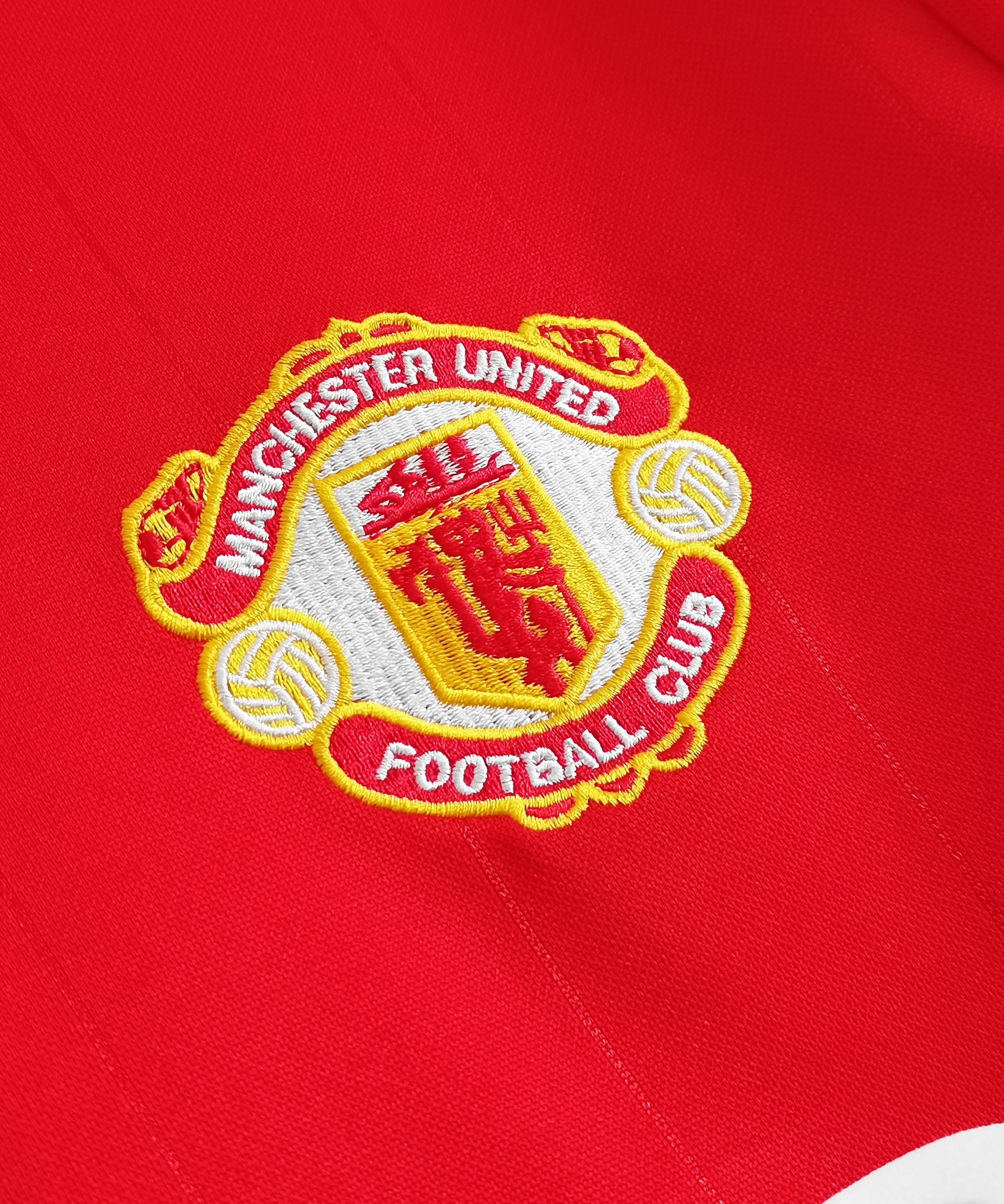 Manchester United 1986-1987 Long Sleeve Home Kit