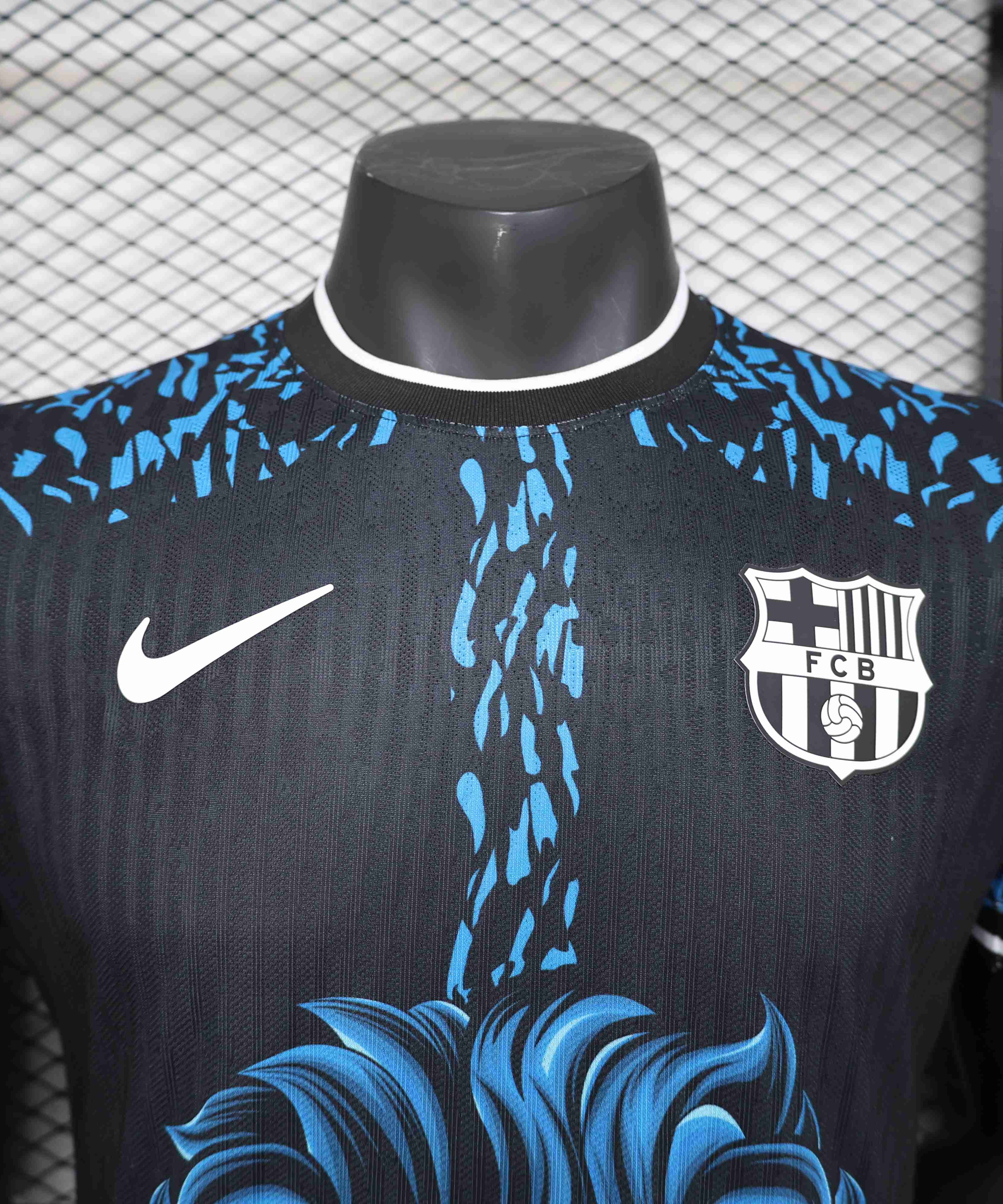 Barcelona "Blue Lion" Special