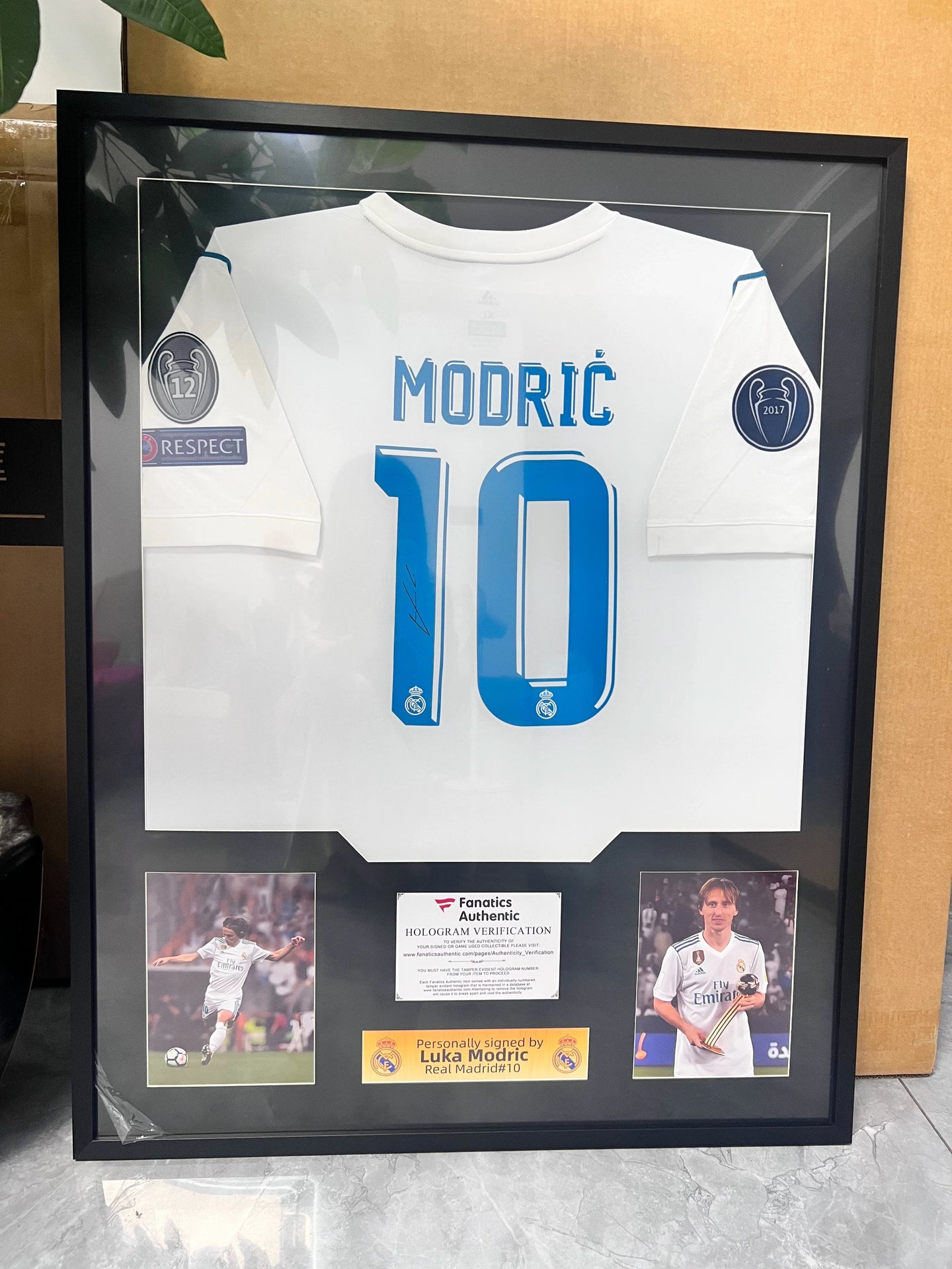 Modric Real Madrid Signed Framed Jersey