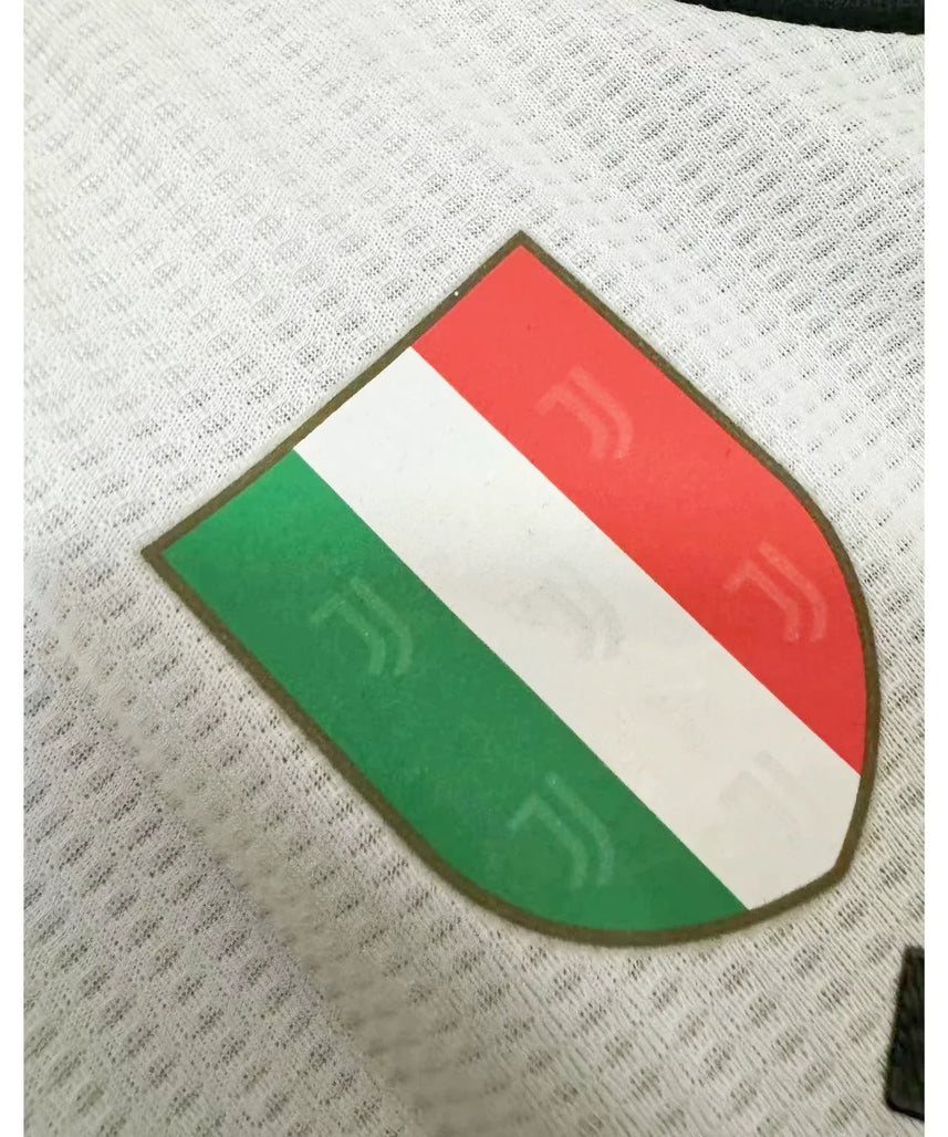 Ronaldo Juventus 19-20 Signed Jersey