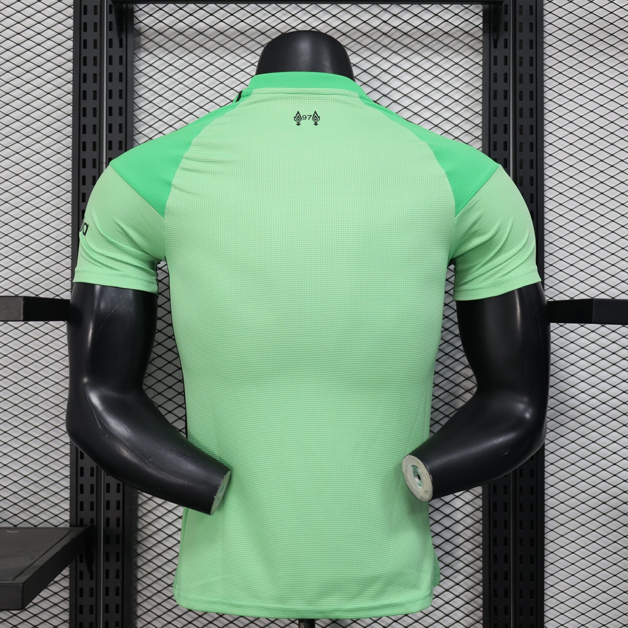 Liverpool 2025-2026 Goalkeeper Kit