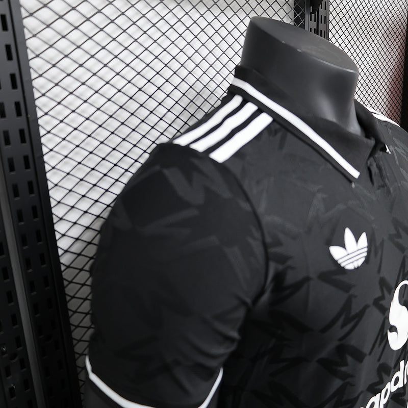 Manchester United 24-25 "Blacke" Special kit