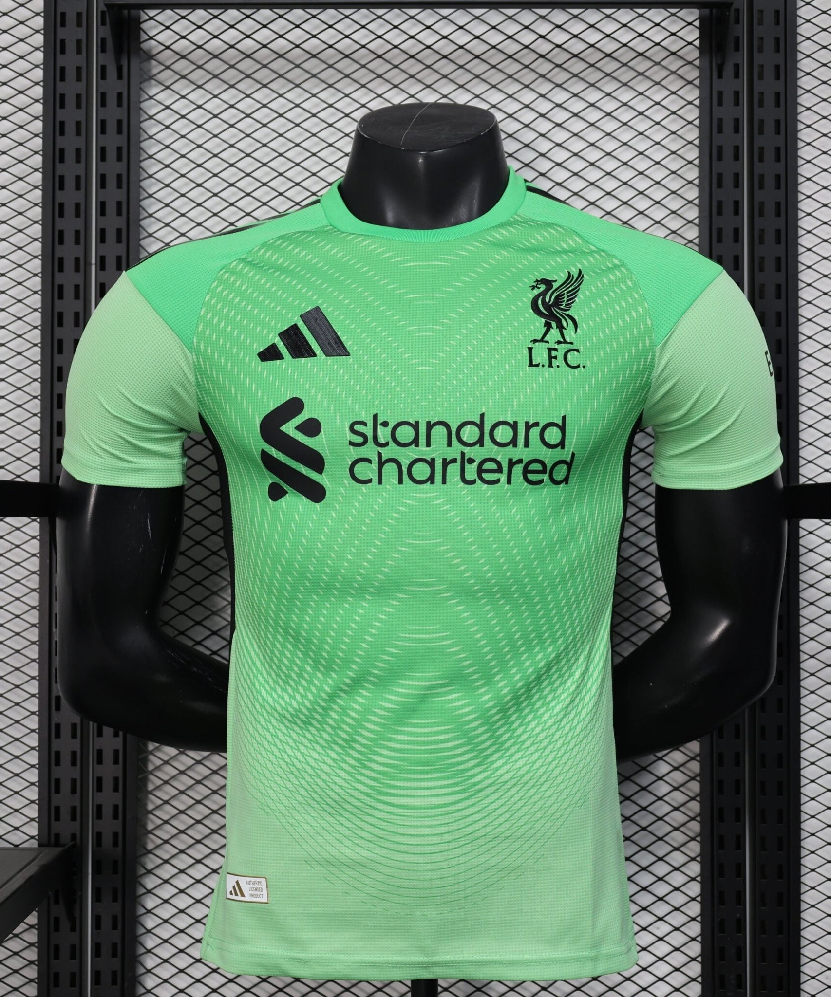 Liverpool 2025-2026 Goalkeeper Kit