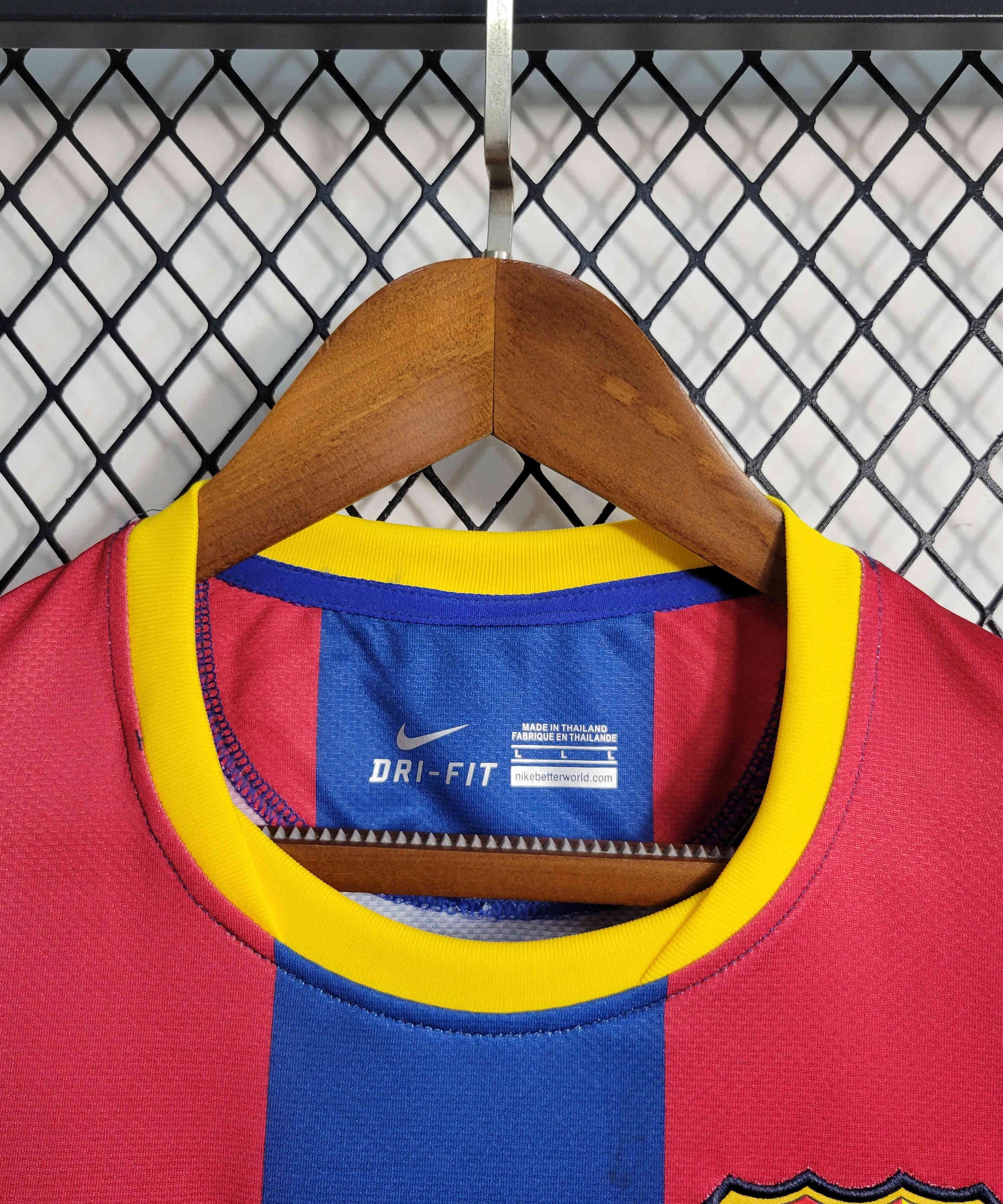 Retro Barcelona 10-11 Home Retro