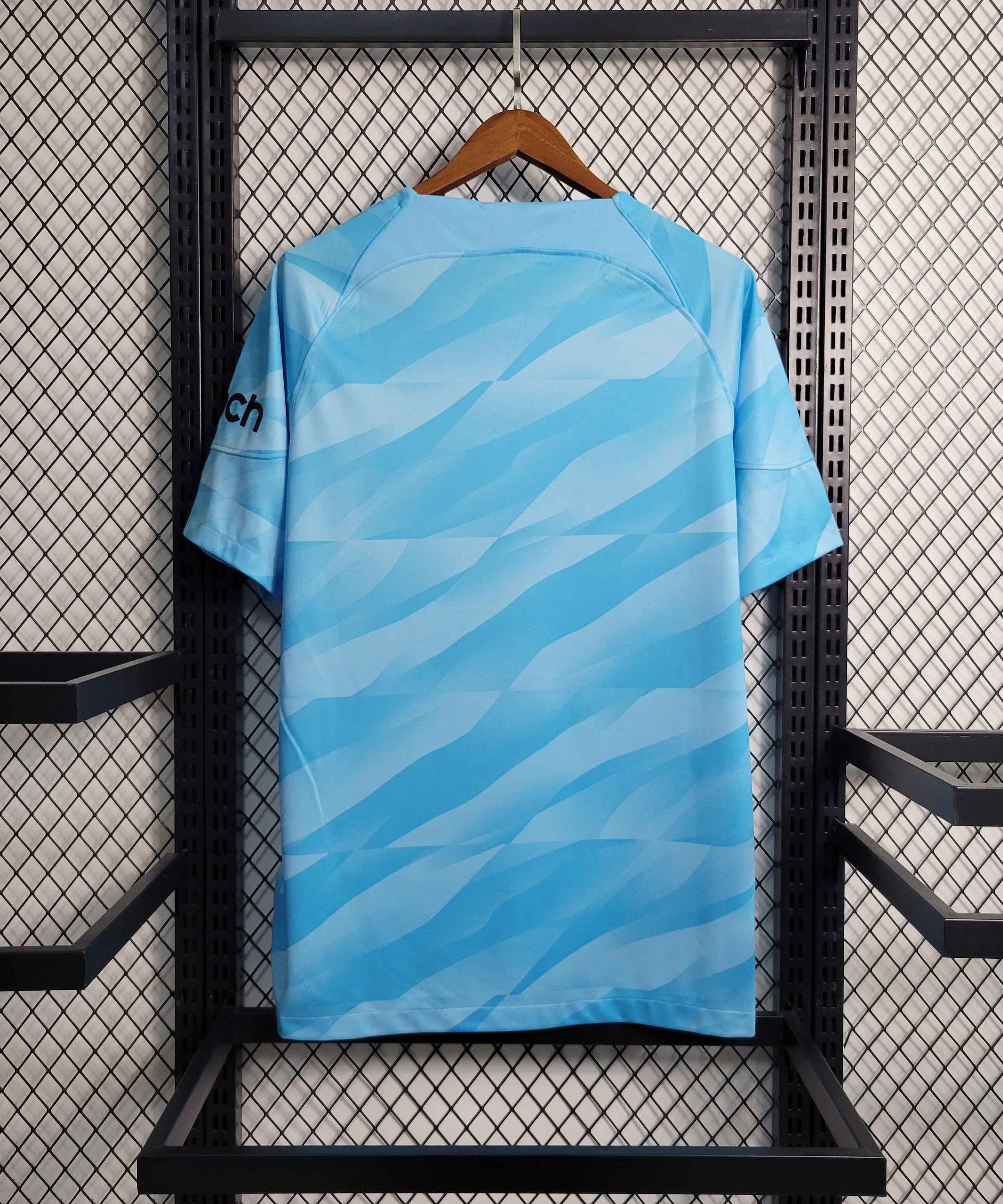 Tottenham HotSpur "Blue Ocean" Special