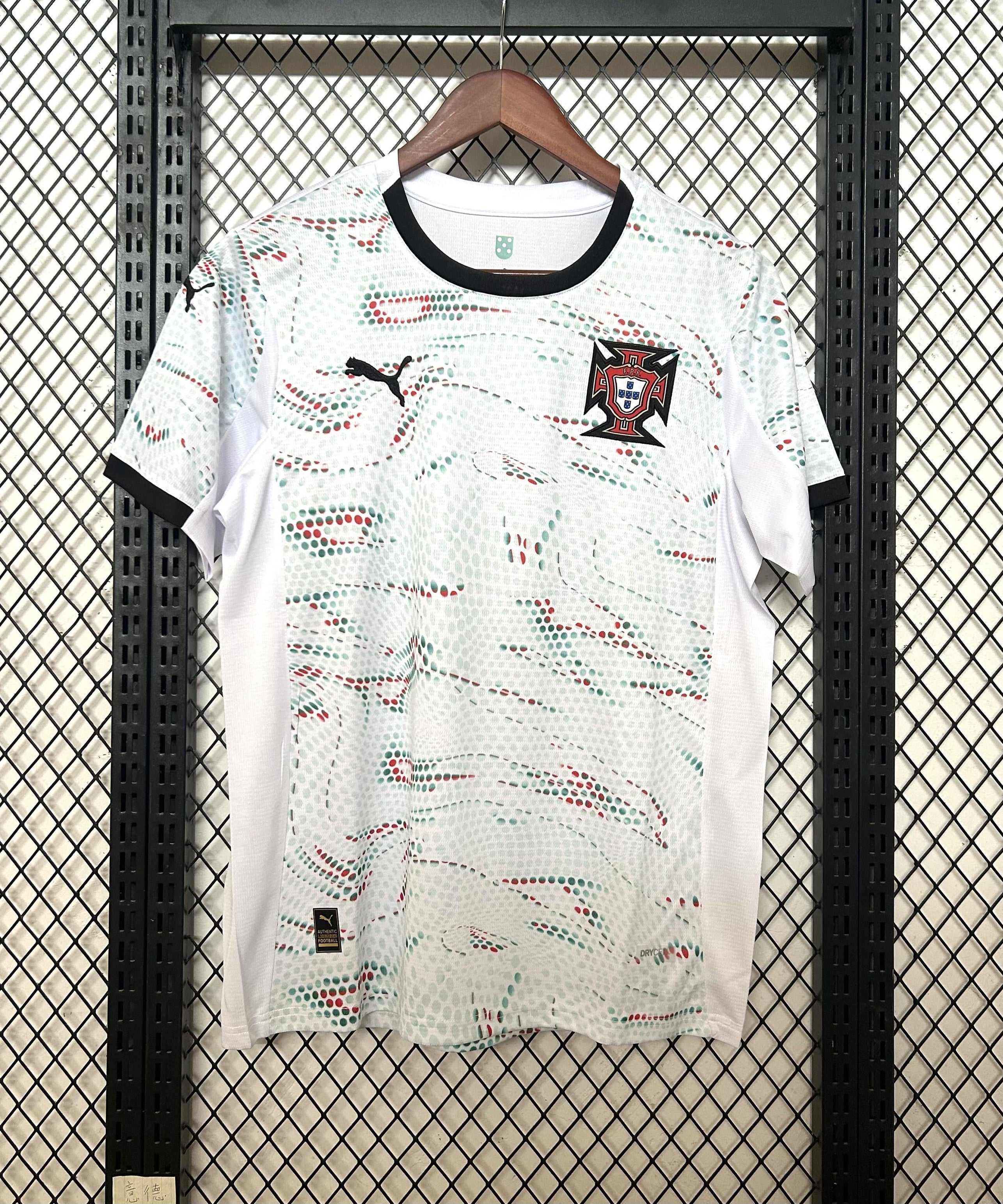 Portugal 2025-2026 Away Kit