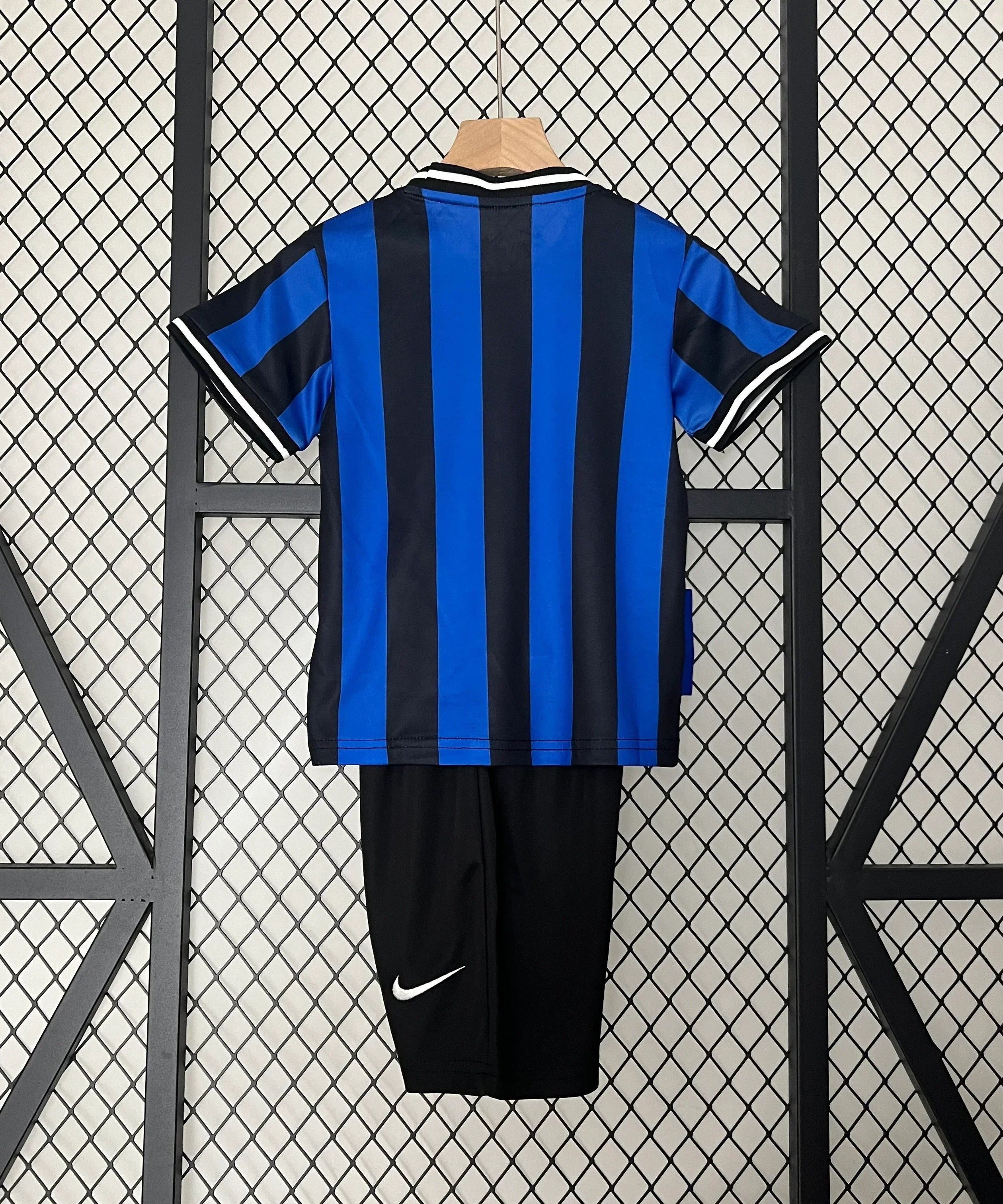 Inter Milan 09/10 Home Jersey Kids