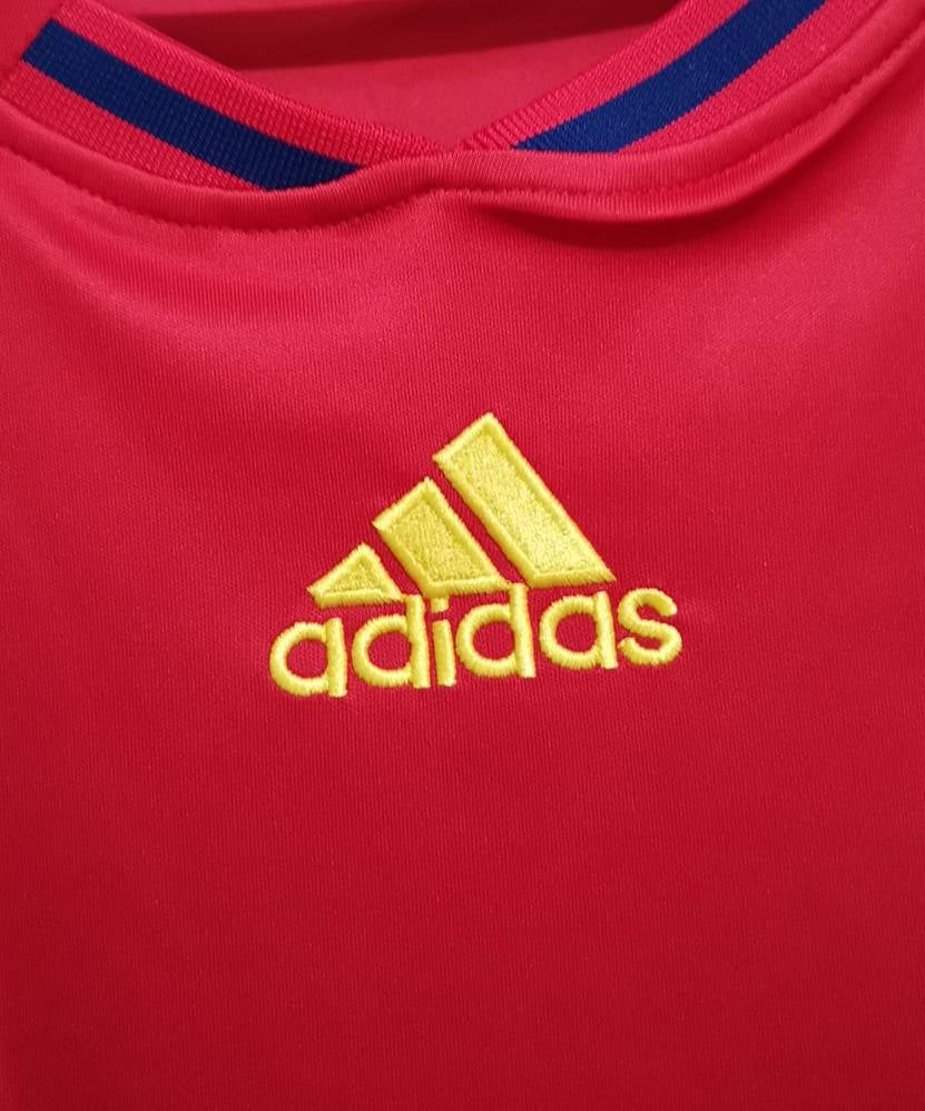 Spain 2010 Final Cup Retro