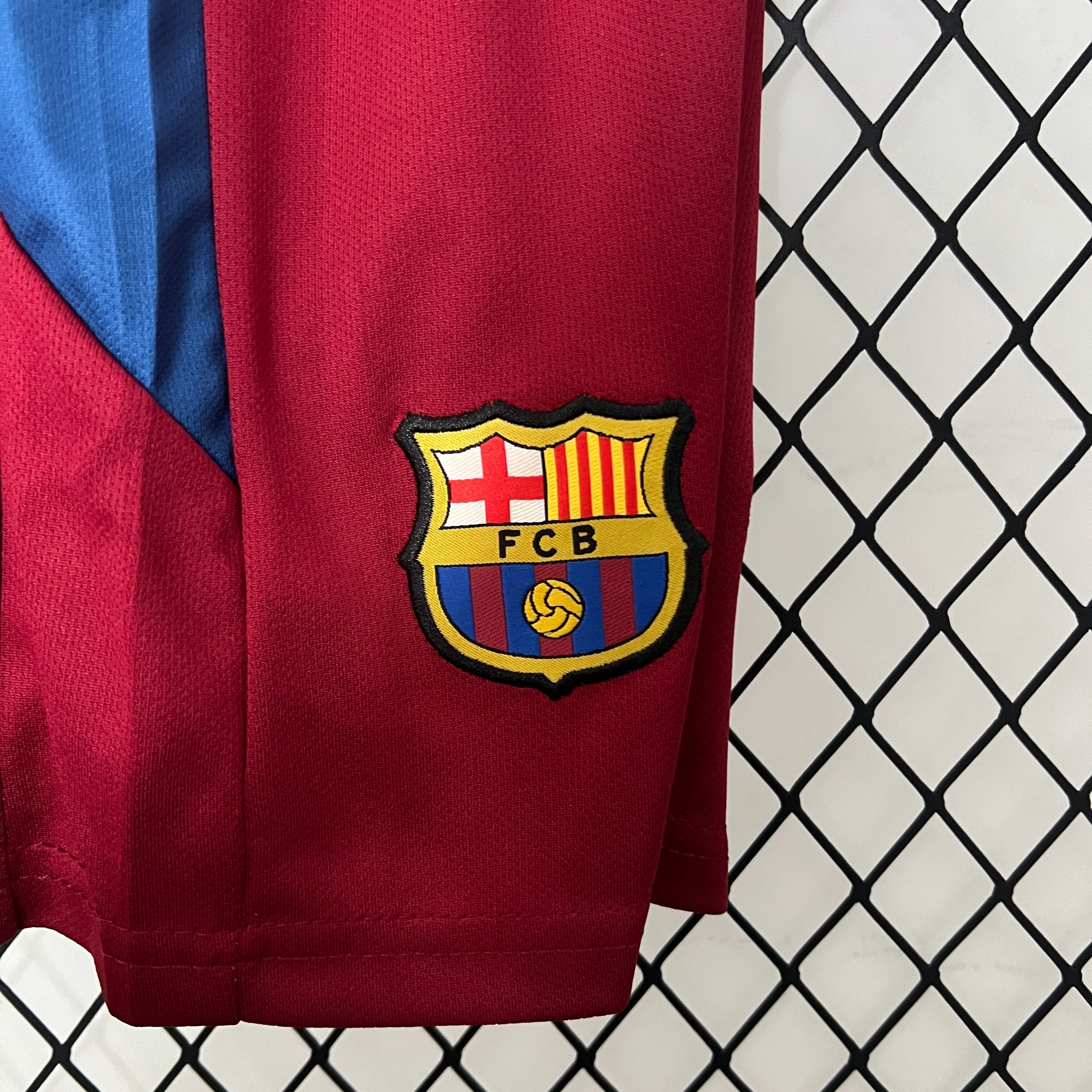 Barcelona 10-11 Home Retro Kids kit