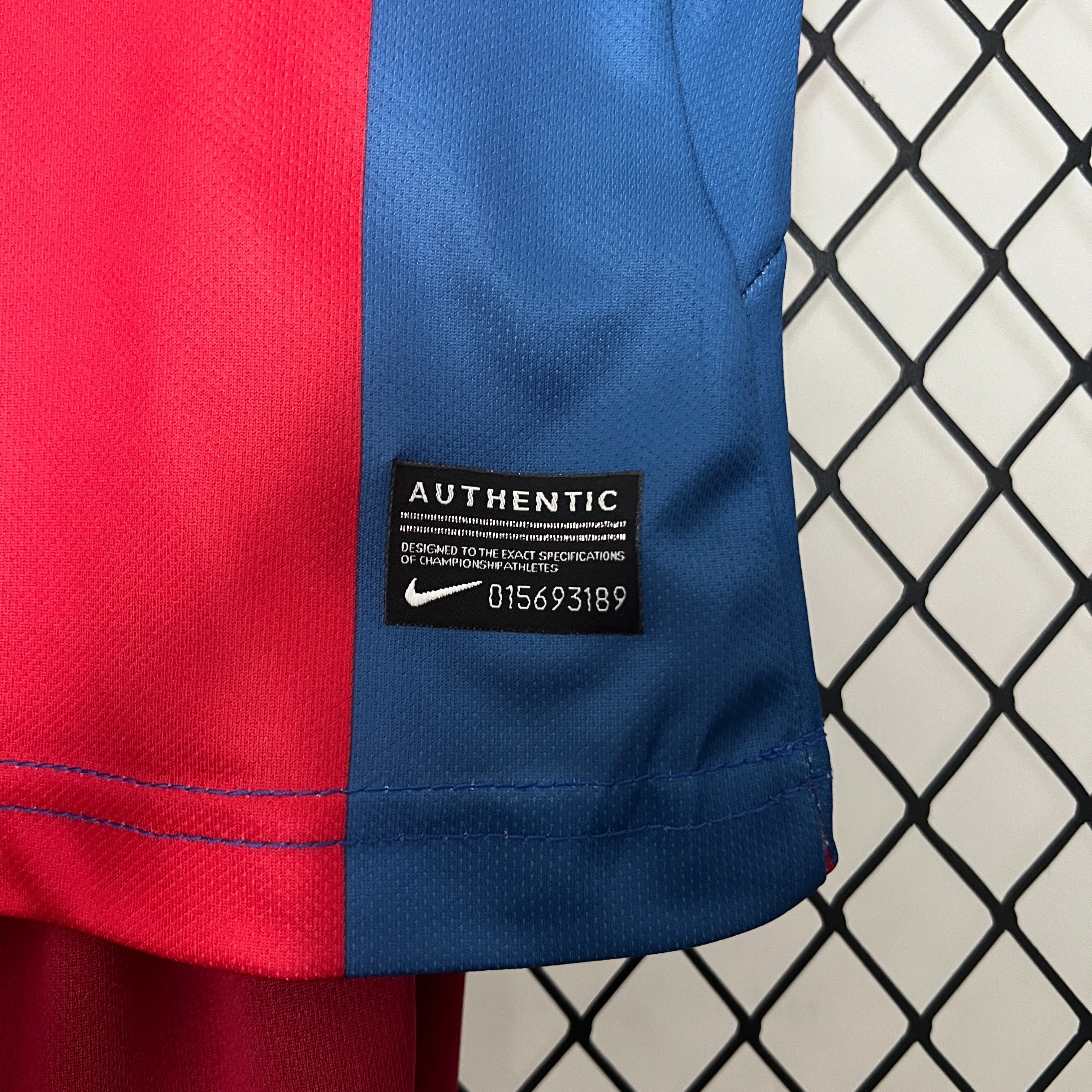 Barcelona 10-11 Home Retro Kids kit