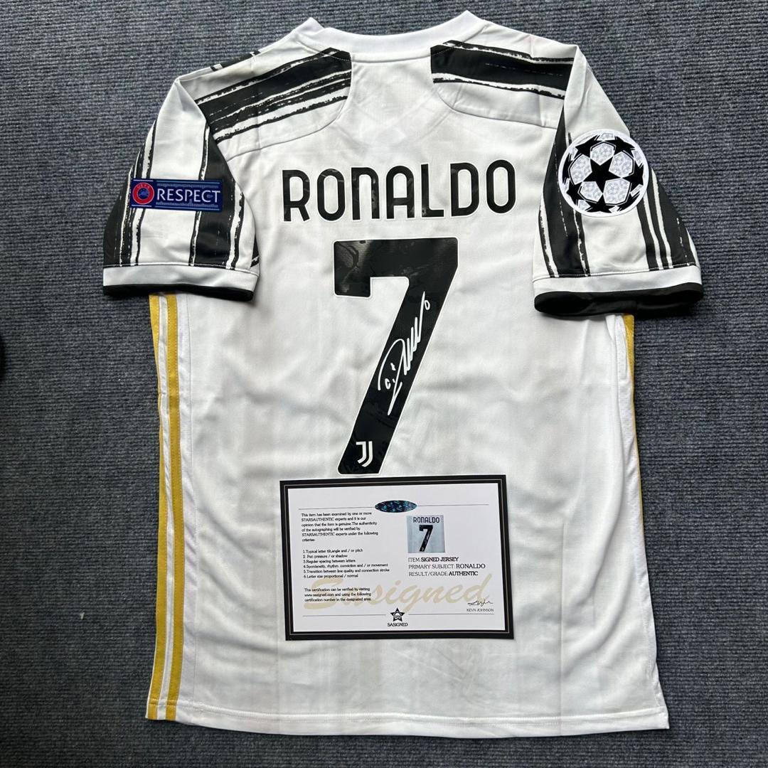 Juventus "Ronaldo" Signed Shirt